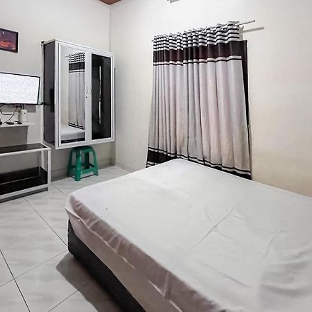 Отель Kostel 99 Pangkal Pinang Redpartner Экстерьер фото