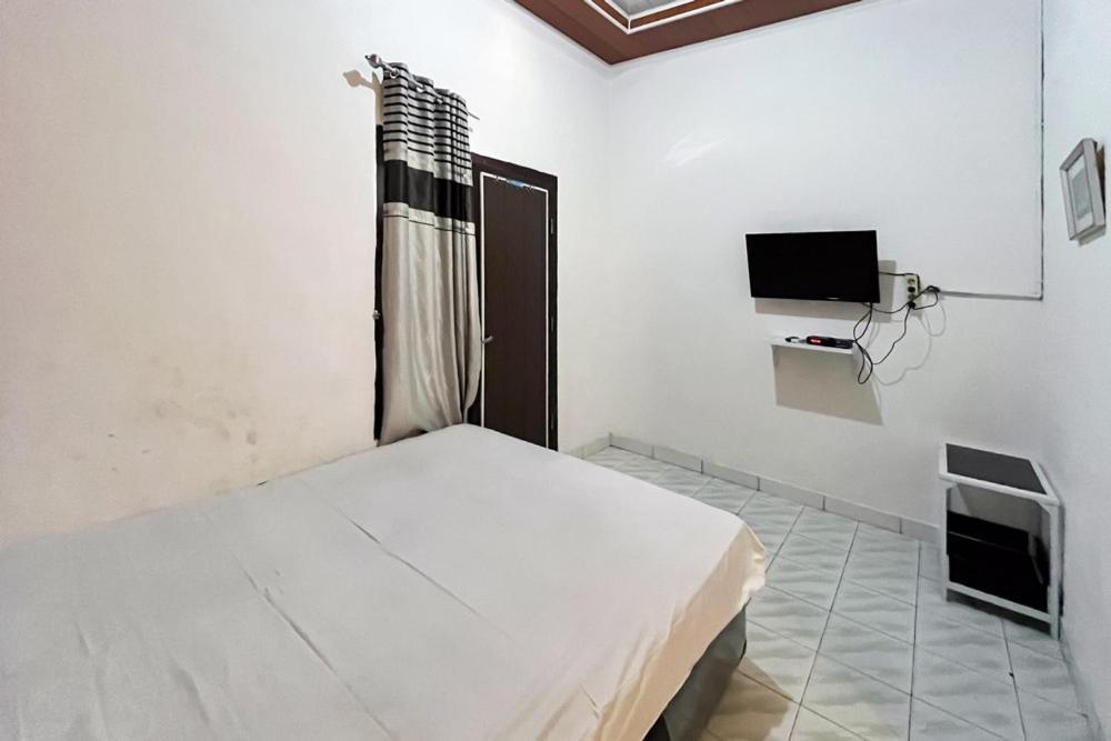 Отель Kostel 99 Pangkal Pinang Redpartner Экстерьер фото