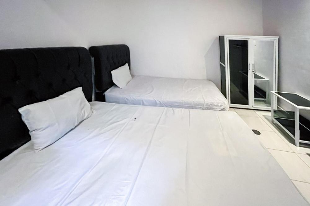 Отель Kostel 99 Pangkal Pinang Redpartner Экстерьер фото