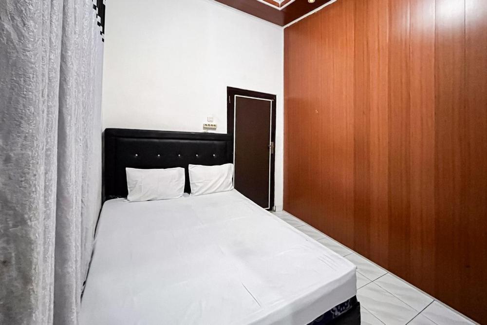 Отель Kostel 99 Pangkal Pinang Redpartner Экстерьер фото